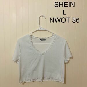 L SHEIN Crop Top